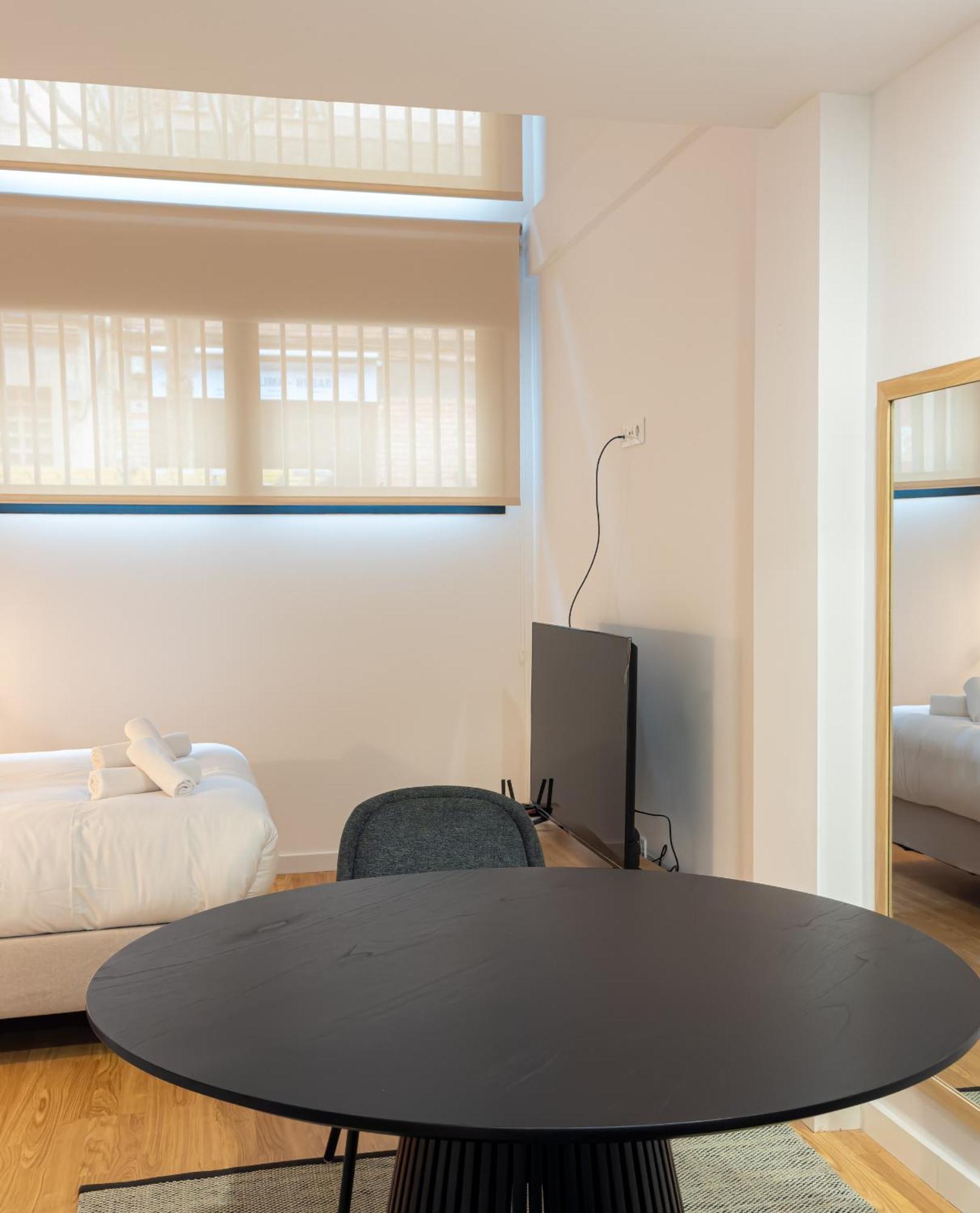 Stay U-Nique Apartments Albeniz Bcn L'Hospitalet de Llobregat Exteriér fotografie